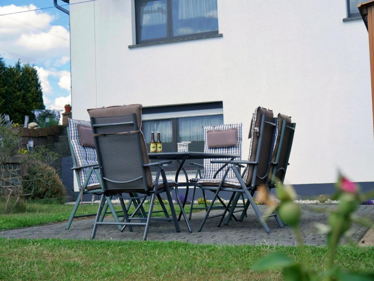 Beautiful Holiday Home Ideal For Hikers Kleinlangenfeld Exterior foto