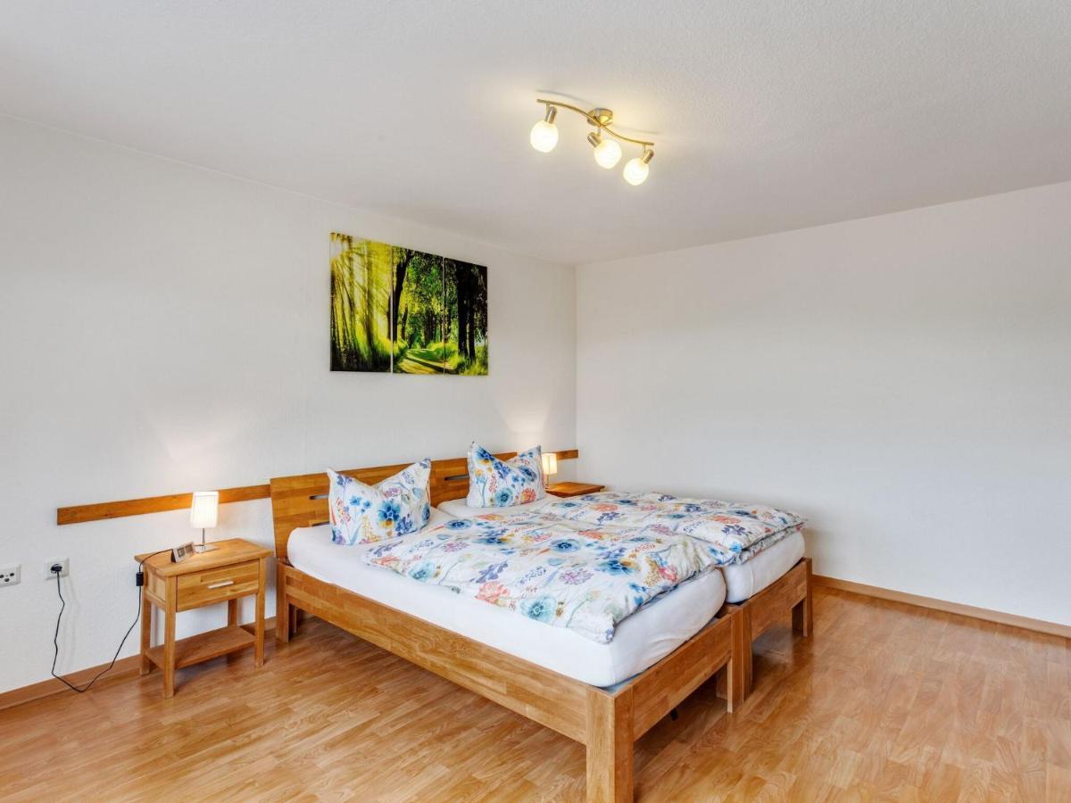 Beautiful Holiday Home Ideal For Hikers Kleinlangenfeld Exterior foto