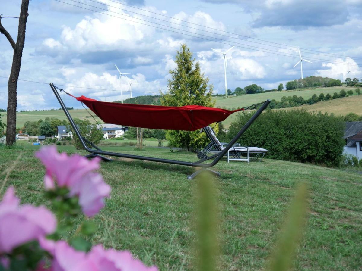 Beautiful Holiday Home Ideal For Hikers Kleinlangenfeld Exterior foto